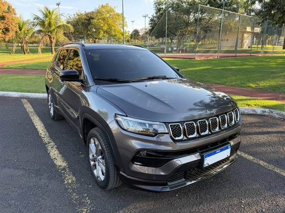 JEEP COMPASS 1.3 T270 TURBO FLEX LONGITUDE AT6 JEEP COMPASS 1.3 T270 TURBO FLEX LONGITUDE AT6